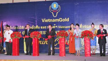 Khai trương Văn phòng đại diện VietnamGold tại Lào.