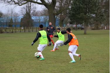 Buổi tập của U-19 Việt Nam chuẩn bị trận đấu giao hữu với U-19 Tottenham Hotspur.