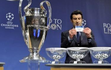 Figo sẽ là người tiến hành bốc thăm tứ kết vào ngày mai.