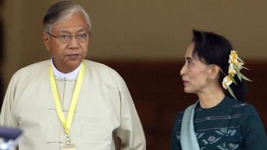 Ông Htin Kyaw và bà Aung San Suu Kyi.

