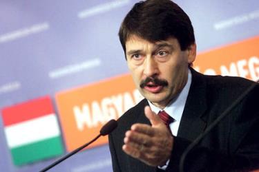 Tổng thống Hungary Ader Janos.