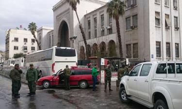 Lực lượng an ninh Syria phong tỏa hiện trường vụ đánh bom.