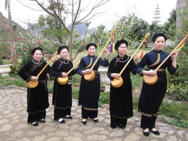 Hát Then, đàn Tính là một thể loại ca nhạc tín ngưỡng truyền thống của các dân tộc Tày, Nùng, Thái xuất hiện lâu đời ở các tỉnh miền núi phía Bắc.