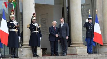 Tổng Bí thư Nguyễn Phú Trọng và Tổng thống Pháp Emmanuel Macron.