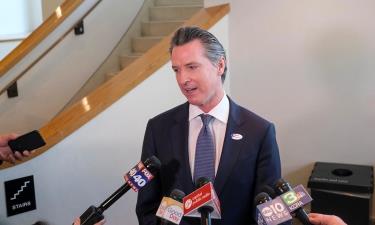 Thống đốc Gavin Newsom phát biểu tại Bảo tàng California hôm 3/3.