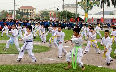 Cuộc vận động “Toàn dân rèn luyện thân thể theo gương Bác Hồ vĩ đại