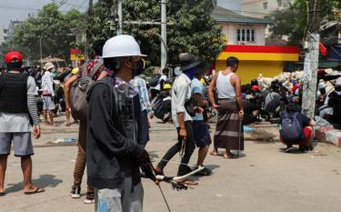 Biểu tình tại thành phố Yangon ngày 27/3.