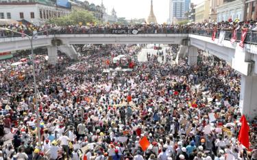 Myanmar rơi vào bế tắc chính trị từ ngày 1/2.