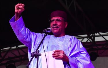 Ông Mohamed Bazoum phát biểu sau khi giành chiến thắng tại vòng 2 cuộc bầu cử Tổng thống ở Niamey, Niger.