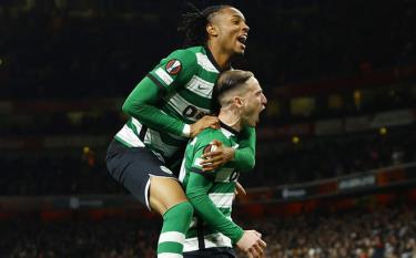 Niềm vui của Sporting khi đánh bại Arsenal trên chấm luân lưu