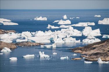 Băng trôi trên sông băng ở gần Kulusuk, Greenland, ngày 15/8/2019. Ảnh tư liệu