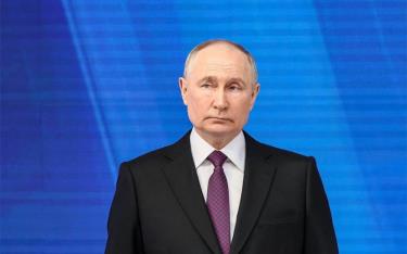 Tổng thống Nga Vladimir Putin đọc thông điệp liên bang trước quốc hội Nga ngày 29-2.