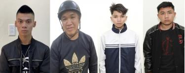 Các đối tượng Nguyễn Đình Duy, Quàng Văn Hậu, Quàng Văn Hảo và Lành Văn Toàn (Từ trái sang). Ảnh CA
