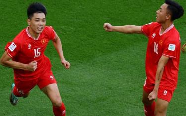 Hai tuyển thủ quốc gia Đình Bắc và Thái Sơn đều đủ tuổi dự VCK U23 châu Á 2024