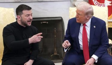 Tổng thống Ukraine Zelensky gặp Tổng thống Mỹ Trump tại Nhà Trắng ngày 28/2.