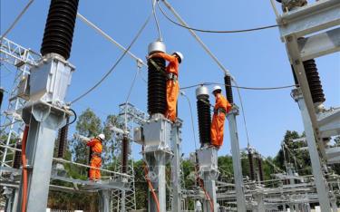 Kiểm tra các công trình điện 110kV tại các tỉnh miền Trung - Tây Nguyên.