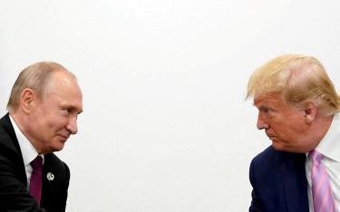 Tổng thống Nga Vladimir Putin và Tổng thống Mỹ Donald Trump.