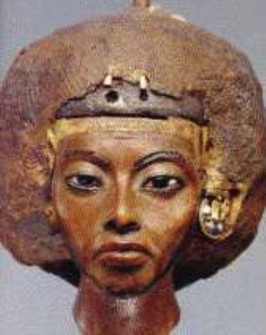 Chân dung hoàng hậu Tiy của pharaoh Amenhotep III.