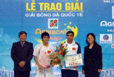 Agribank Cup 2007 là giải đấu cuối cùng có sự tham dự của Agribank