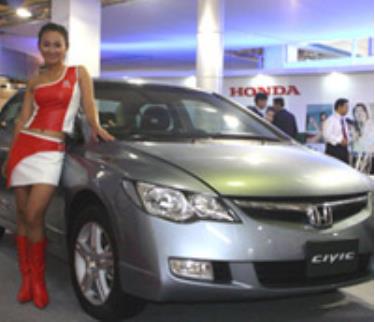 Honda Civic là mẫu xe có mức tăng giá cao hơn hẳn.