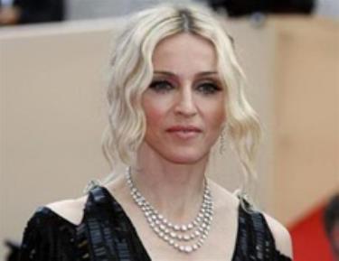 Nữ hoàng nhạc pop Madonna vẫn còn rất dẻo dai ở tuổi 50