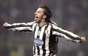 Del Piero thăng hoa cùng Juve