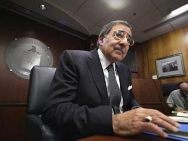 Ông Leon Panetta.