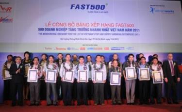 Lễ công bố Bảng xếp hạng FAST 500 năm 2012- TOP 500 doanh nghiệp tăng trưởng nhanh nhất Việt Nam 2011