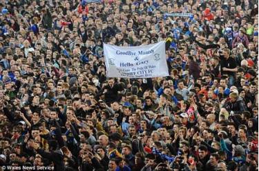 Những CĐV Cardiff City đã chờ đợi 51 năm để được tận hưởng không khí ở Premier League.