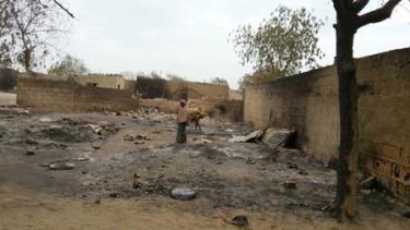 Cảnh hoang tàn ở Baga sau trận giao tranh giữa nhóm Hồi giáo cực đoan Boko Haram và quân chính phủ ngày 21-4.