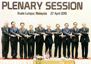 Lãnh đạo các nước ASEAN chụp ảnh chung tại Hội nghị.
