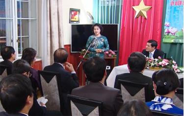 Chủ tịch Quốc hội gặp gỡ cộng đồng người Việt tại Czech.