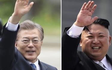 Tổng thống Hàn Quốc Moon Jae-in (trái) và Nhà lãnh đạo Triều Tiên Kim Jong-un (phải).