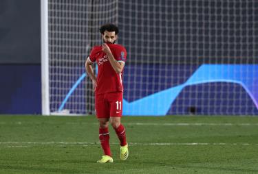 Salah có bàn thứ sáu ở Champions League mùa này nhưng không cứu được Liverpool khỏi thất bại.