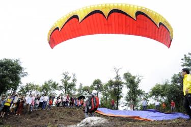 Các phi công sẽ tham gia ở 2 nội dung thi đường trường và thi hạ cánh chính xác.