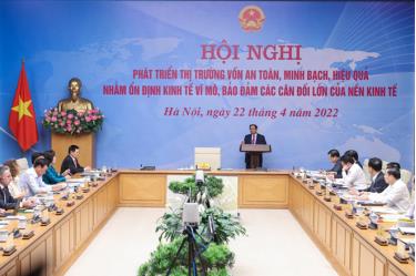 Thủ tướng Phạm Minh Chính: Chúng ta hoàn toàn không chủ quan, mà có căn cứ khoa học, thực tiễn để tin tưởng vào sự phát triển của thị trường vốn Việt Nam - Ảnh: VGP/Nhật Bắc.