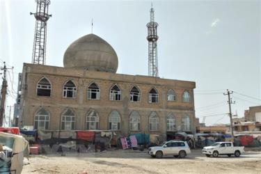 Hiện trường vụ đánh bom tại đền thờ Hồi giáo Seh Dokan ở Mazar-i-Sharif, Afghanistan ngày 21/4. (Ảnh minh họa: AFP/ TTXVN)