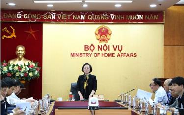 Bộ trưởng Nội vụ Phạm Thị Thanh Trà phát biểu tại cuộc họp