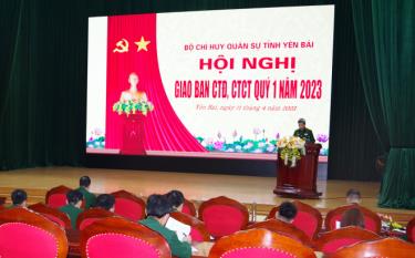 Quang cảnh Hội nghị giao ban
