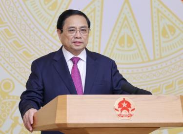 Thủ tướng yêu cầu địa phương không lạm dụng việc lấy ý kiến các cơ quan Trung ương để né tránh trách nhiệm.