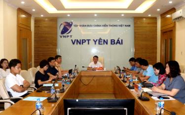 Các đại biểu tham dự Hội nghị tại điểm cầu Yên Bái.