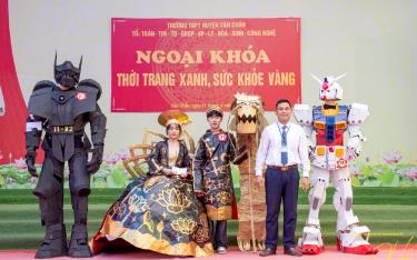 Chương trình ngoại khoá với chủ đề 