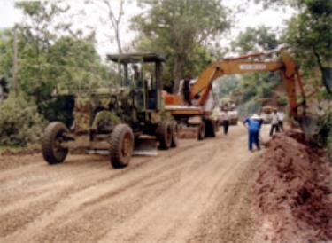 Công ty cổ phần Xây dựng giao thông Yên Bái thi công gói thầu nâng cấp quốc lộ 70, công trình đăng ký chào mừng Đại hội Công đoàn tỉnh Yên Bái lần thứ XVII.

