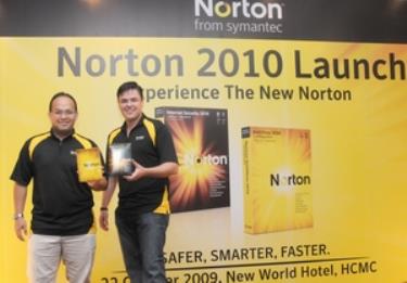 Lễ ra mắt gói phần mềm bảo mật Norton 2010 tại TP.HCM.