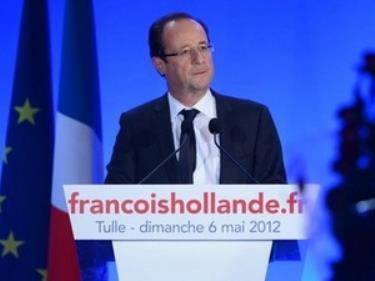 Ông Francois Hollande đọc diễn văn sau khi biết kết quả bỏ phiếu vòng 2.