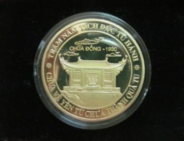 Đồng Lộc Kim in biểu tượng chùa Đồng (Yên Tử - Quảng Ninh).