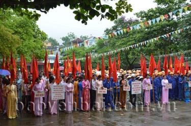 Lễ phát động tháng công nhân 2013.tại huyện Lục Yên.