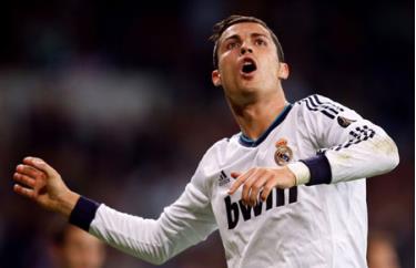 Ronaldo giành danh hiệu Vua phá lưới Champions League với 12 bàn thắng.
