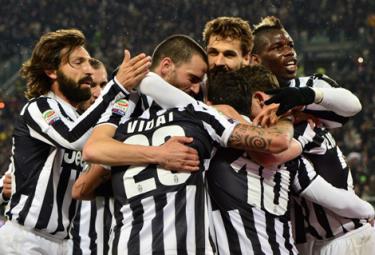 Juventus đã có danh hiệu Scudetto thứ 3 liên tiếp.