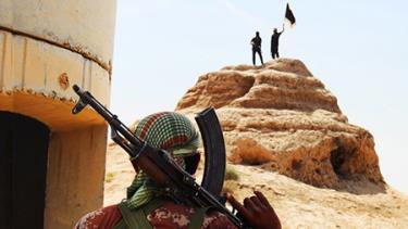 Các tay súng IS tại biên giới Iraq-Syria.